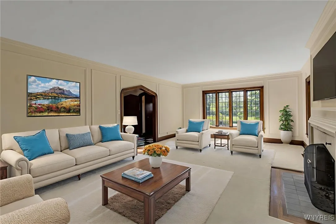 91 Nottingham, Buffalo, New York 14216, Buffalo, New York 14216, 3 Bedrooms Bedrooms, 10 Rooms Rooms,3 BathroomsBathrooms,Residential,For Sale,91 Nottingham, Buffalo, New York 14216,0,B1608417