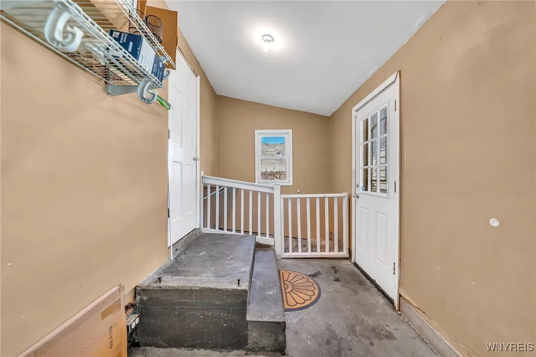 397 14th Street, Buffalo, New York 14213, Buffalo, New York 14213, 3 Bedrooms Bedrooms, 8 Rooms Rooms,1 BathroomBathrooms,Residential,Closed,397 14th Street, Buffalo, New York 14213,B1607529