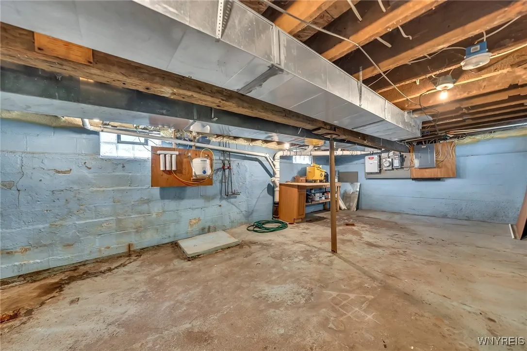 397 14th Street, Buffalo, New York 14213, Buffalo, New York 14213, 3 Bedrooms Bedrooms, 8 Rooms Rooms,1 BathroomBathrooms,Residential,Closed,397 14th Street, Buffalo, New York 14213,B1607529