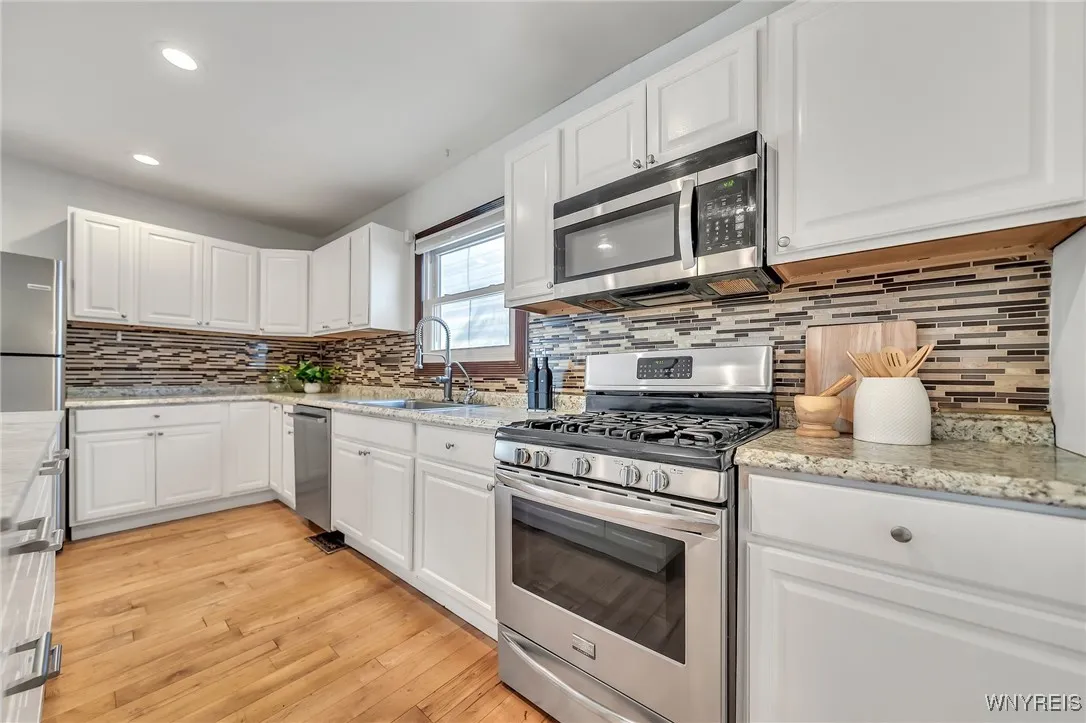 397 14th Street, Buffalo, New York 14213, Buffalo, New York 14213, 3 Bedrooms Bedrooms, 8 Rooms Rooms,1 BathroomBathrooms,Residential,Closed,397 14th Street, Buffalo, New York 14213,B1607529