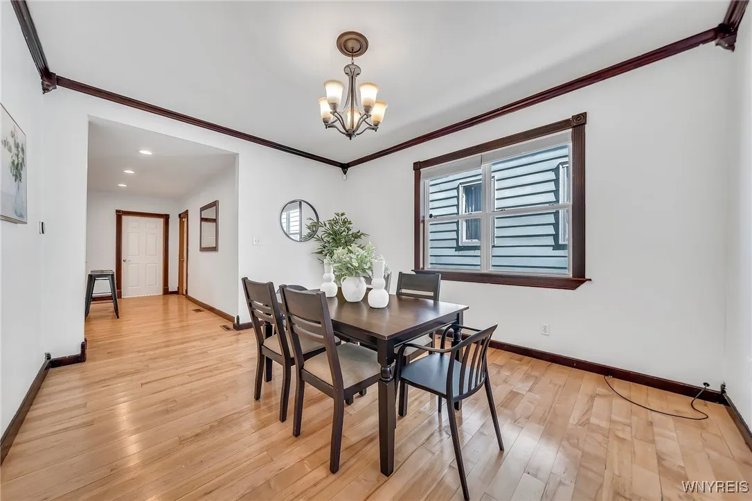397 14th Street, Buffalo, New York 14213, Buffalo, New York 14213, 3 Bedrooms Bedrooms, 8 Rooms Rooms,1 BathroomBathrooms,Residential,Closed,397 14th Street, Buffalo, New York 14213,B1607529
