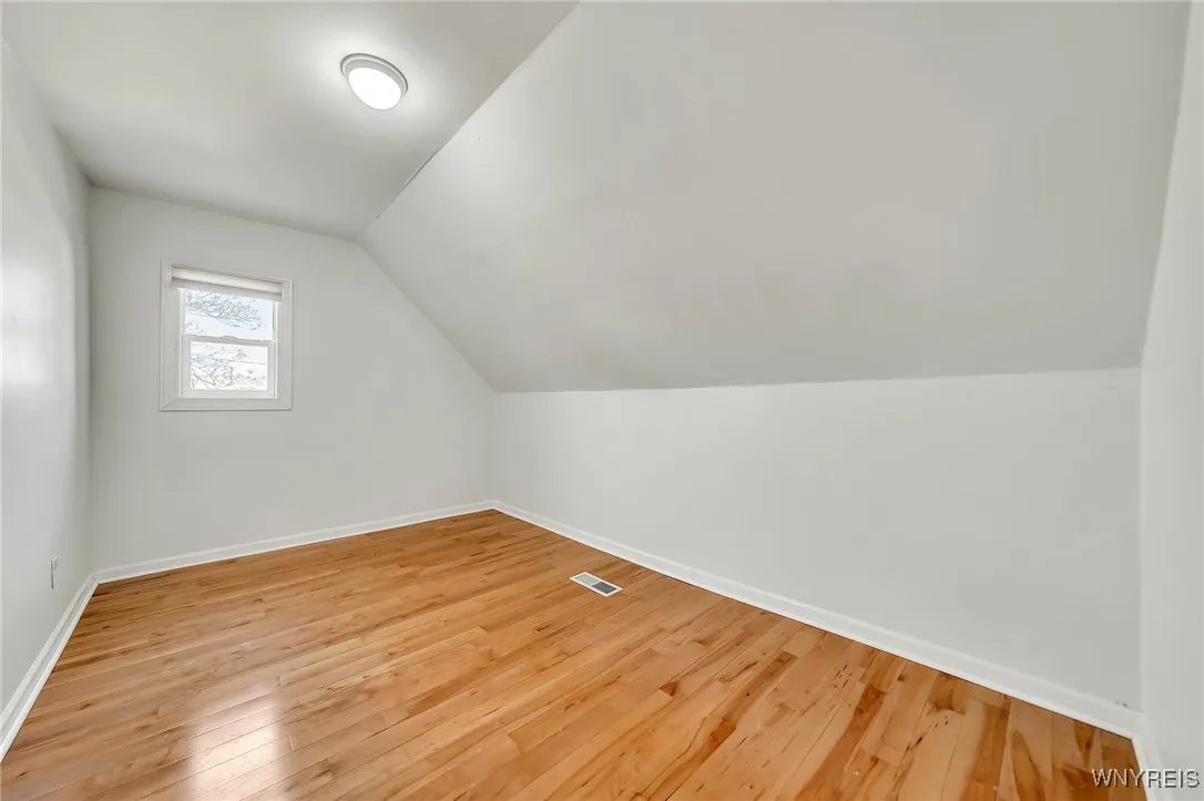 397 14th Street, Buffalo, New York 14213, Buffalo, New York 14213, 3 Bedrooms Bedrooms, 8 Rooms Rooms,1 BathroomBathrooms,Residential,Closed,397 14th Street, Buffalo, New York 14213,B1607529