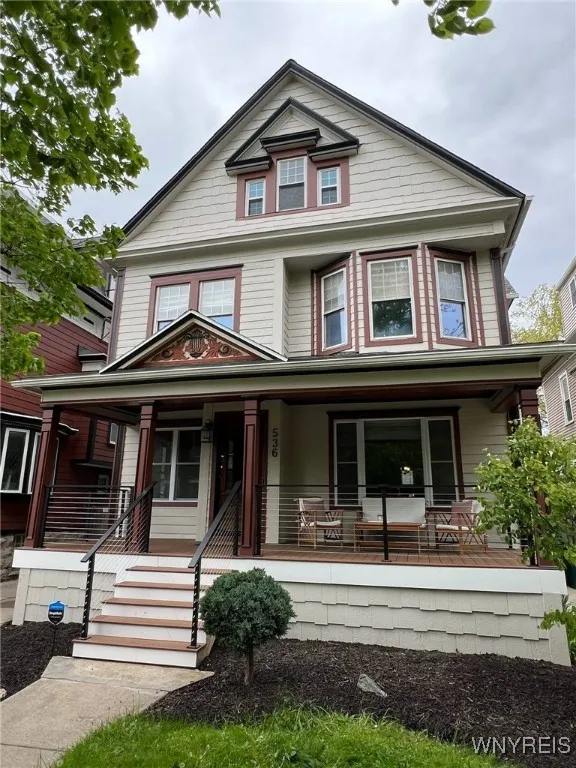 536 Potomac Avenue, Buffalo, New York 14222, Buffalo, New York 14222, 4 Bedrooms Bedrooms, 11 Rooms Rooms,1 BathroomBathrooms,Residential,Closed,536 Potomac Avenue, Buffalo, New York 14222,0,B1608373