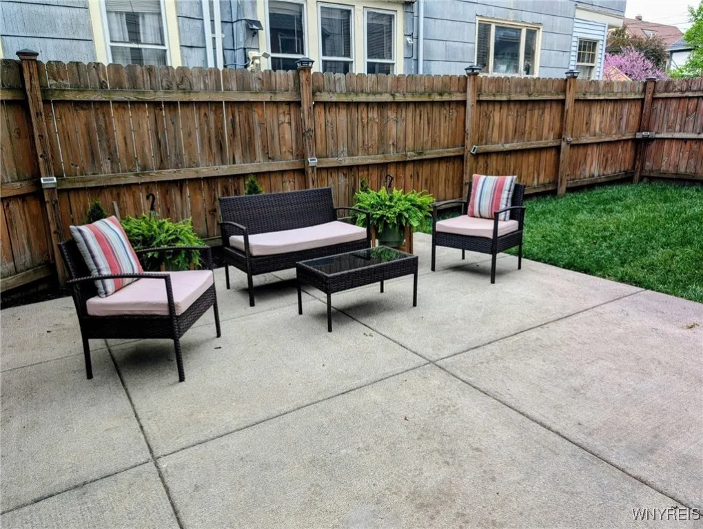 536 Potomac Avenue, Buffalo, New York 14222, Buffalo, New York 14222, 4 Bedrooms Bedrooms, 11 Rooms Rooms,1 BathroomBathrooms,Residential,Closed,536 Potomac Avenue, Buffalo, New York 14222,0,B1608373