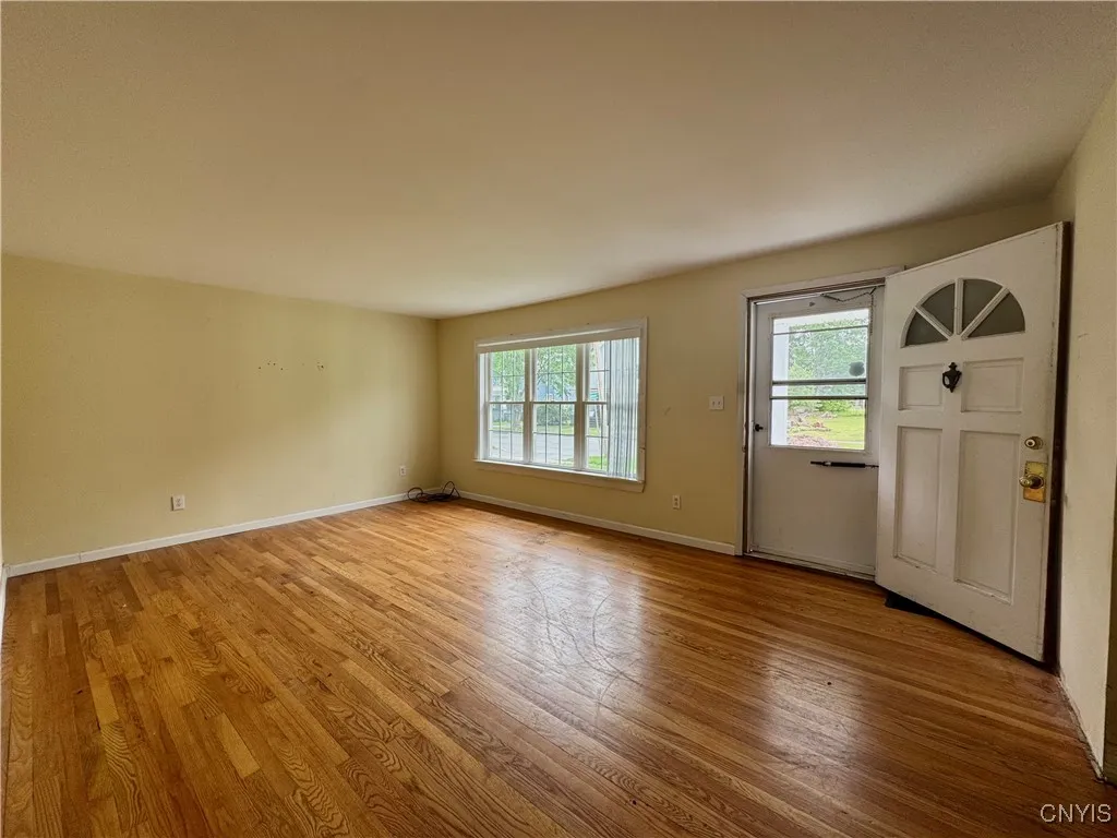 706 West Bloomfield Street, Rome-inside, New York, Rome, New York 13440, 2 Bedrooms Bedrooms, 6 Rooms Rooms,1 BathroomBathrooms,Residential,Closed,706 West Bloomfield Street, Rome-inside, New York ,S1607585