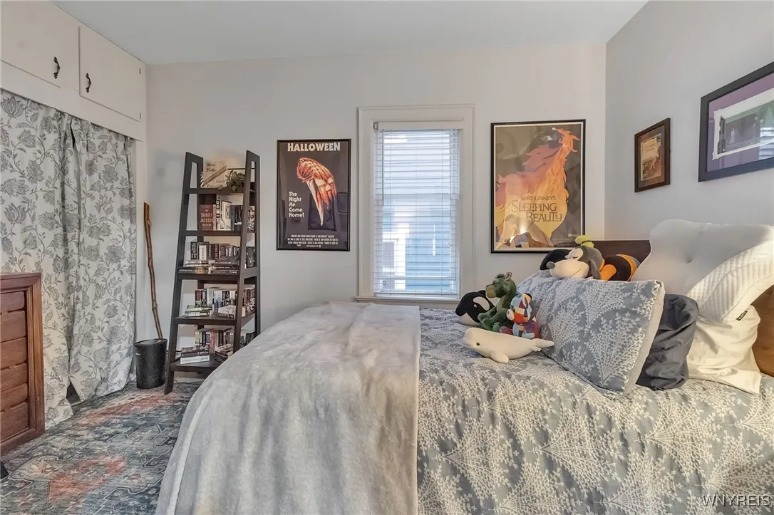 1681 Amherst Street, Buffalo, New York 14214, Buffalo, New York 14214, 6 Bedrooms Bedrooms, ,2 BathroomsBathrooms,Residential,Closed,1681 Amherst Street, Buffalo, New York 14214,0,B1608562