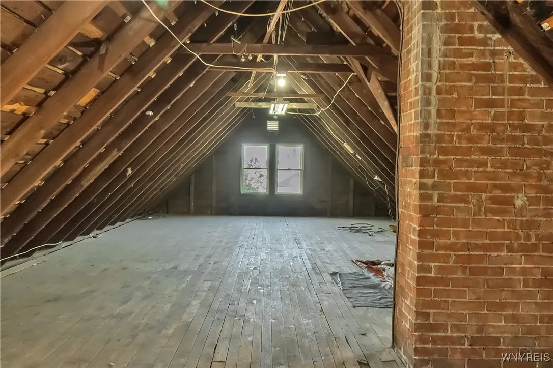 1681 Amherst Street, Buffalo, New York 14214, Buffalo, New York 14214, 6 Bedrooms Bedrooms, ,2 BathroomsBathrooms,Residential,Closed,1681 Amherst Street, Buffalo, New York 14214,0,B1608562