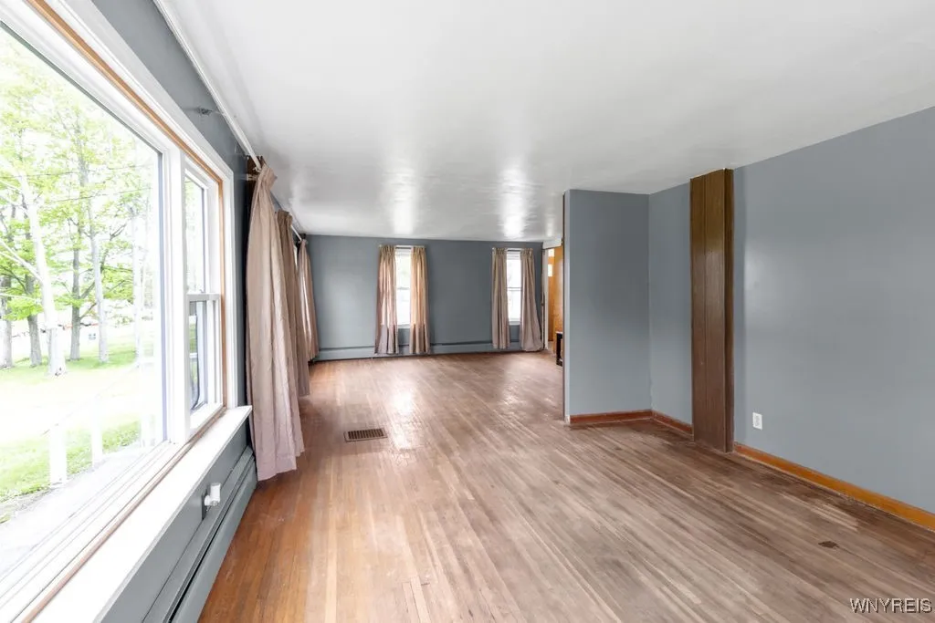 9115 Gowanda State Road, Eden, New York 14057, Eden, New York 14057, 4 Bedrooms Bedrooms, 8 Rooms Rooms,2 BathroomsBathrooms,Residential,Closed,9115 Gowanda State Road, Eden, New York 14057,0,B1608326