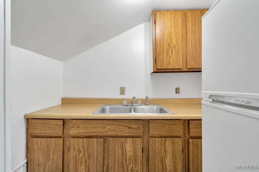 9115 Gowanda State Road, Eden, New York 14057, Eden, New York 14057, 4 Bedrooms Bedrooms, 8 Rooms Rooms,2 BathroomsBathrooms,Residential,Closed,9115 Gowanda State Road, Eden, New York 14057,0,B1608326