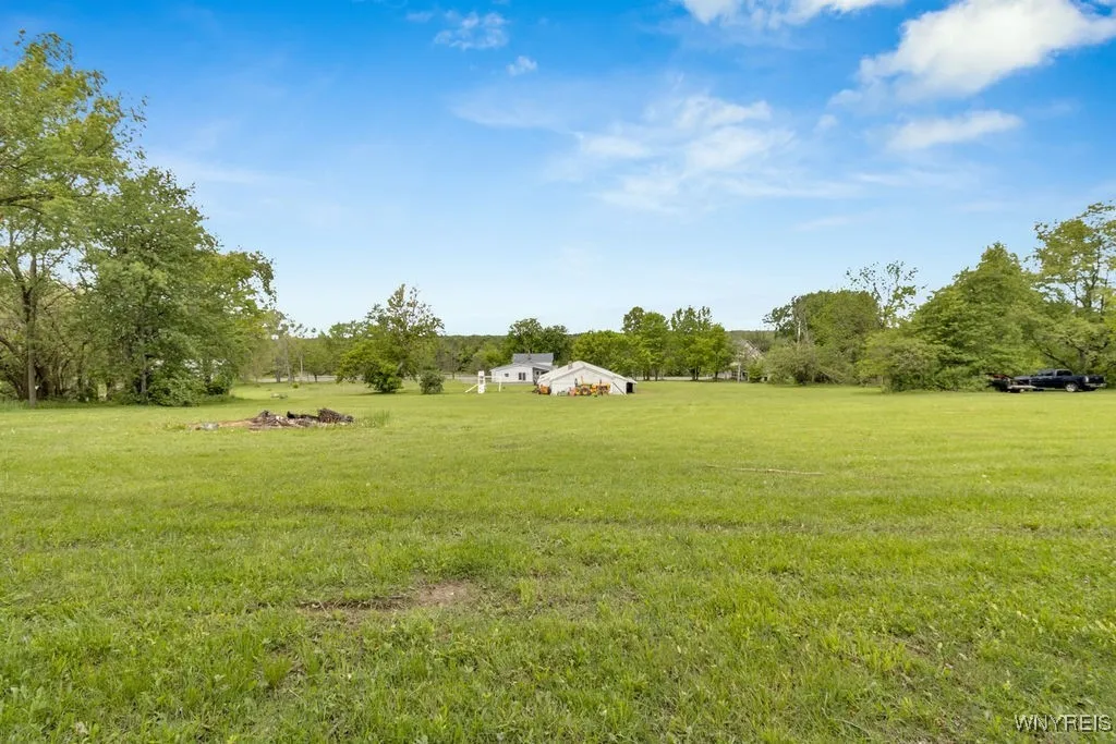 9115 Gowanda State Road, Eden, New York 14057, Eden, New York 14057, 4 Bedrooms Bedrooms, 8 Rooms Rooms,2 BathroomsBathrooms,Residential,Closed,9115 Gowanda State Road, Eden, New York 14057,0,B1608326