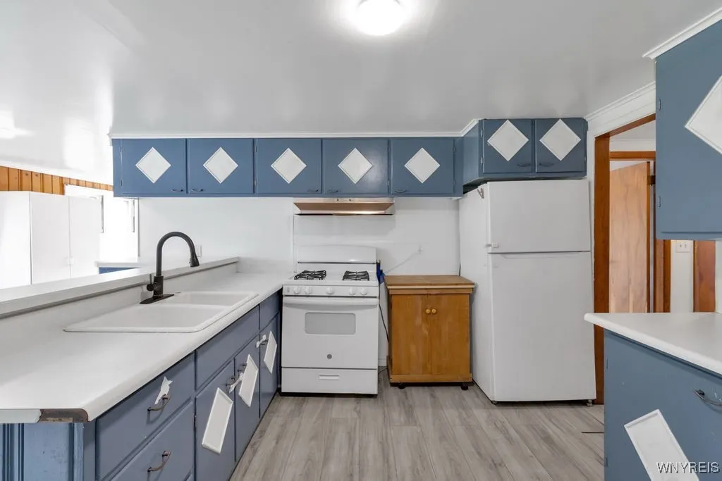 9115 Gowanda State Road, Eden, New York 14057, Eden, New York 14057, 4 Bedrooms Bedrooms, ,2 BathroomsBathrooms,Residential,Closed,9115 Gowanda State Road, Eden, New York 14057,0,B1608327