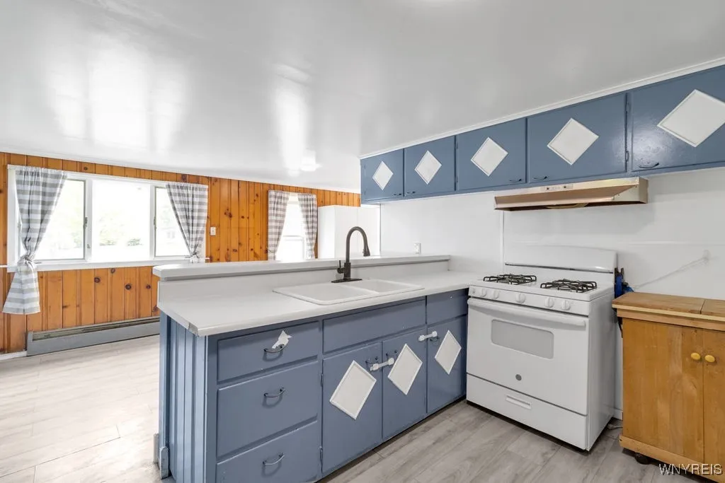 9115 Gowanda State Road, Eden, New York 14057, Eden, New York 14057, 4 Bedrooms Bedrooms, ,2 BathroomsBathrooms,Residential,Closed,9115 Gowanda State Road, Eden, New York 14057,0,B1608327