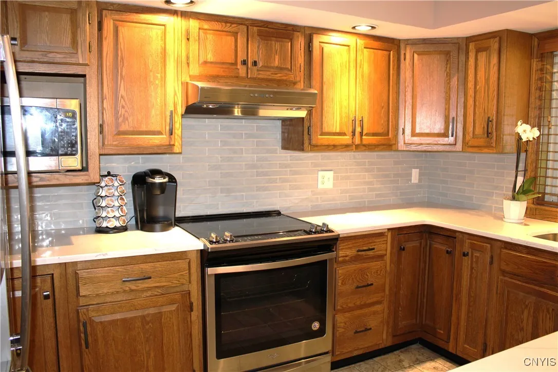 9252 Main Street, Western, New York 13486, Western, New York 13486, 4 Bedrooms Bedrooms, 9 Rooms Rooms,1 BathroomBathrooms,Residential,Closed,9252 Main Street, Western, New York 13486,S1608073