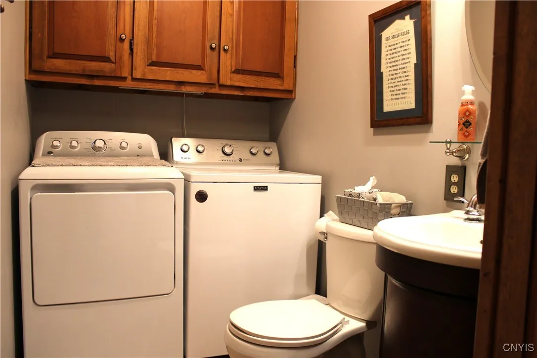 9252 Main Street, Western, New York 13486, Western, New York 13486, 4 Bedrooms Bedrooms, 9 Rooms Rooms,1 BathroomBathrooms,Residential,Closed,9252 Main Street, Western, New York 13486,S1608073