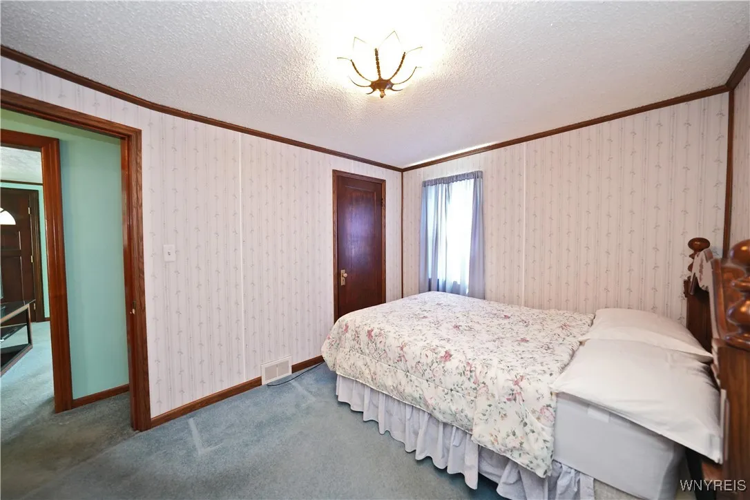 51 Orchard Avenue, Hamburg, New York 14219, Hamburg, New York 14219, 3 Bedrooms Bedrooms, 7 Rooms Rooms,1 BathroomBathrooms,Residential,Closed,51 Orchard Avenue, Hamburg, New York 14219,B1607117