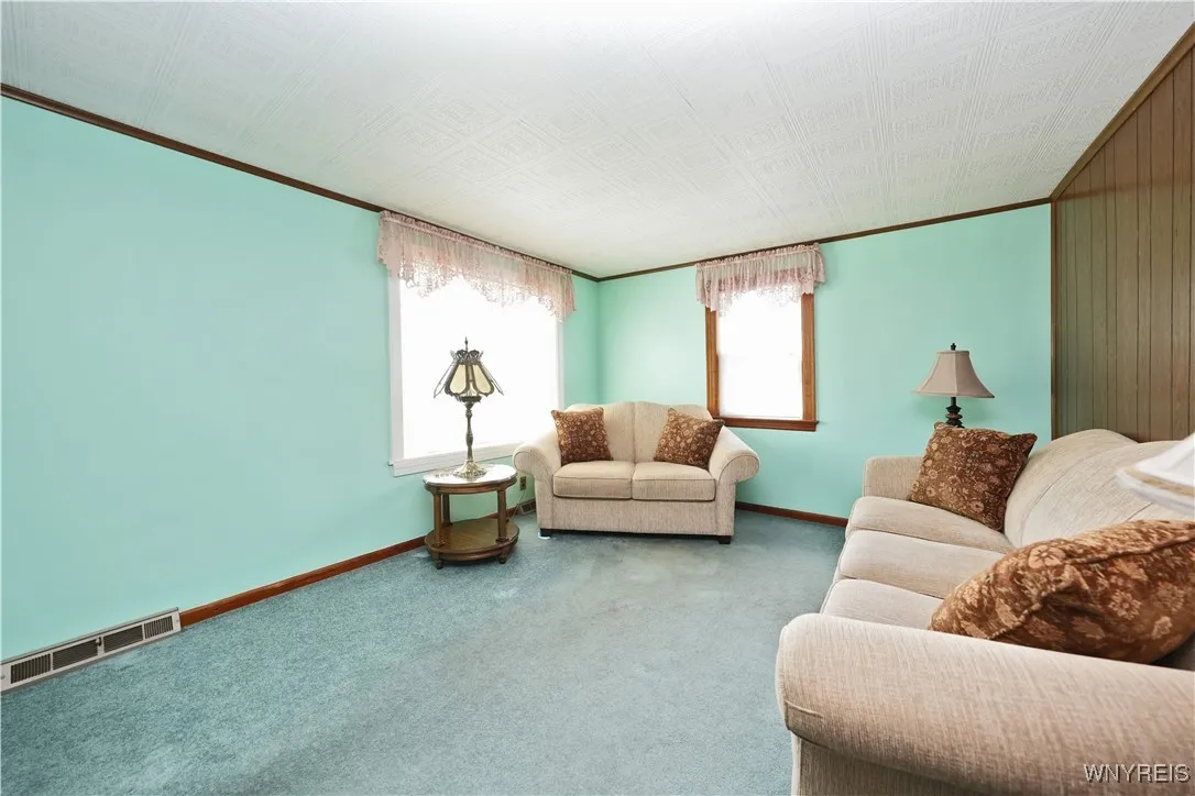 51 Orchard Avenue, Hamburg, New York 14219, Hamburg, New York 14219, 3 Bedrooms Bedrooms, 7 Rooms Rooms,1 BathroomBathrooms,Residential,Closed,51 Orchard Avenue, Hamburg, New York 14219,B1607117