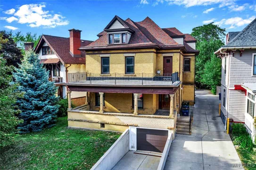 522 West Ferry Street N, Buffalo, New York 14222, Buffalo, New York 14222, 1 Bedroom Bedrooms, 3 Rooms Rooms,1 BathroomBathrooms,Residential Lease,Closed,522 West Ferry Street N, Buffalo, New York 14222,0,B1608668