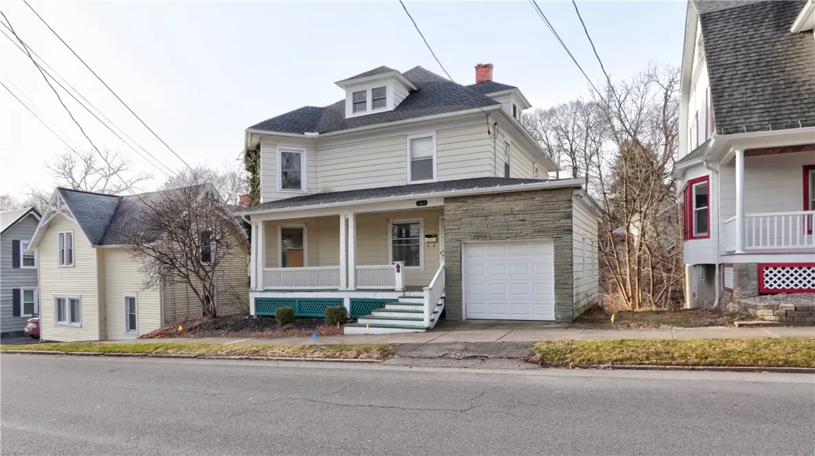 367 Castle Street, Geneva-city, New York 14456, Geneva City, New York 14456, 5 Bedrooms Bedrooms, 8 Rooms Rooms,1 BathroomBathrooms,Residential,Closed,367 Castle Street, Geneva-city, New York 14456,0,R1608150