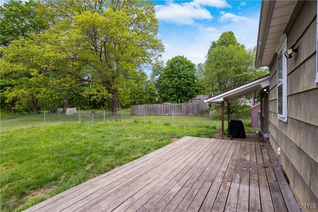 7957 Turin Road, Rome-inside, New York 13440, Rome, New York 13440, 2 Bedrooms Bedrooms, 5 Rooms Rooms,1 BathroomBathrooms,Residential,Closed,7957 Turin Road, Rome-inside, New York 13440,0,S1608584