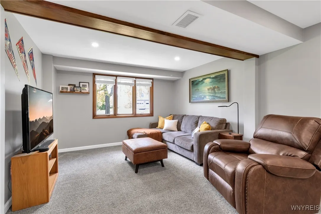 520 North Ellicott Creek Road, Amherst, New York 1, Amherst, New York 14228, 4 Bedrooms Bedrooms, 11 Rooms Rooms,2 BathroomsBathrooms,Residential,Closed,520 North Ellicott Creek Road, Amherst, New York 1,B1608676