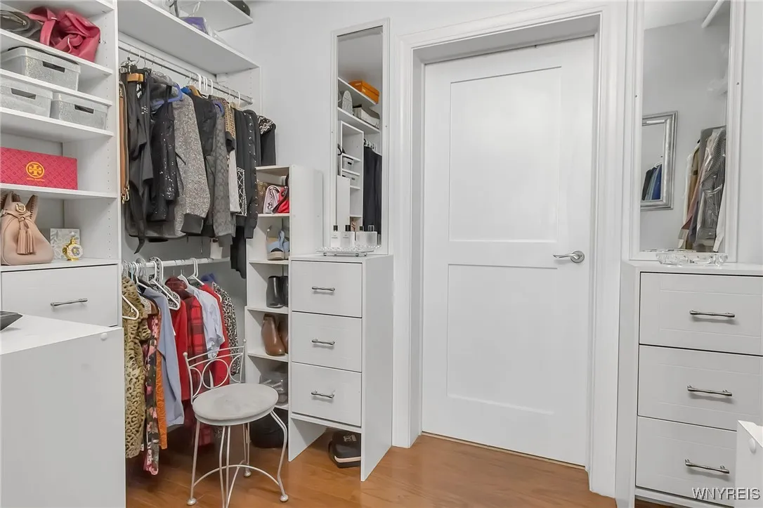 132 Lakefront Boulevard 403, Buffalo, New York 142, Buffalo, New York 14202, 2 Bedrooms Bedrooms, 6 Rooms Rooms,2 BathroomsBathrooms,Residential,Closed,132 Lakefront Boulevard 403, Buffalo, New York 142,0,B1608683