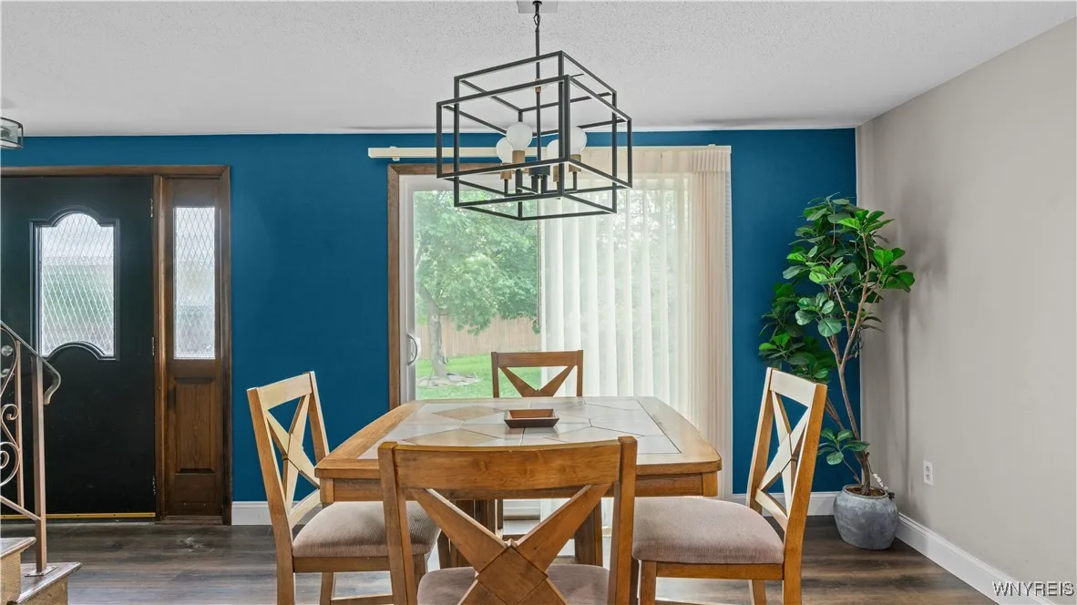 32 Harrogate, Amherst, New York 14221, Amherst, New York 14221, 3 Bedrooms Bedrooms, 7 Rooms Rooms,2 BathroomsBathrooms,Residential,Closed,32 Harrogate, Amherst, New York 14221,0,B1608488