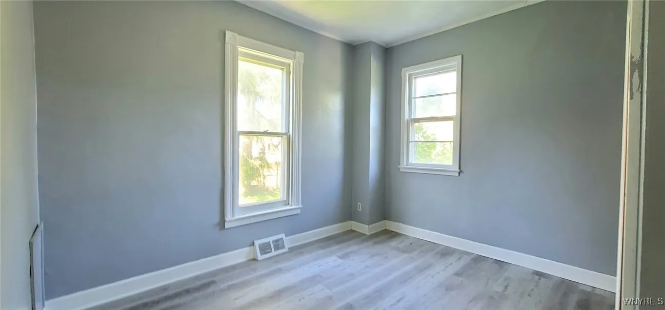 317 Portage Road, Niagara Falls, New York 14303, Niagara Falls, New York 14303, 6 Bedrooms Bedrooms, ,2 BathroomsBathrooms,Residential,For Sale,317 Portage Road, Niagara Falls, New York 14303,0,B1608749