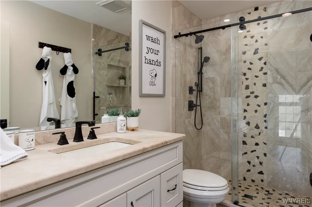 1 Park Meadow Drive, West Seneca, New York 14224, West Seneca, New York 14224, 3 Bedrooms Bedrooms, 12 Rooms Rooms,2 BathroomsBathrooms,Residential,Closed,1 Park Meadow Drive, West Seneca, New York 14224,0,B1608630