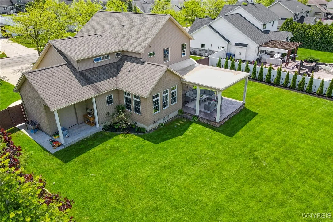 1 Park Meadow Drive, West Seneca, New York 14224, West Seneca, New York 14224, 3 Bedrooms Bedrooms, 12 Rooms Rooms,2 BathroomsBathrooms,Residential,Closed,1 Park Meadow Drive, West Seneca, New York 14224,0,B1608630
