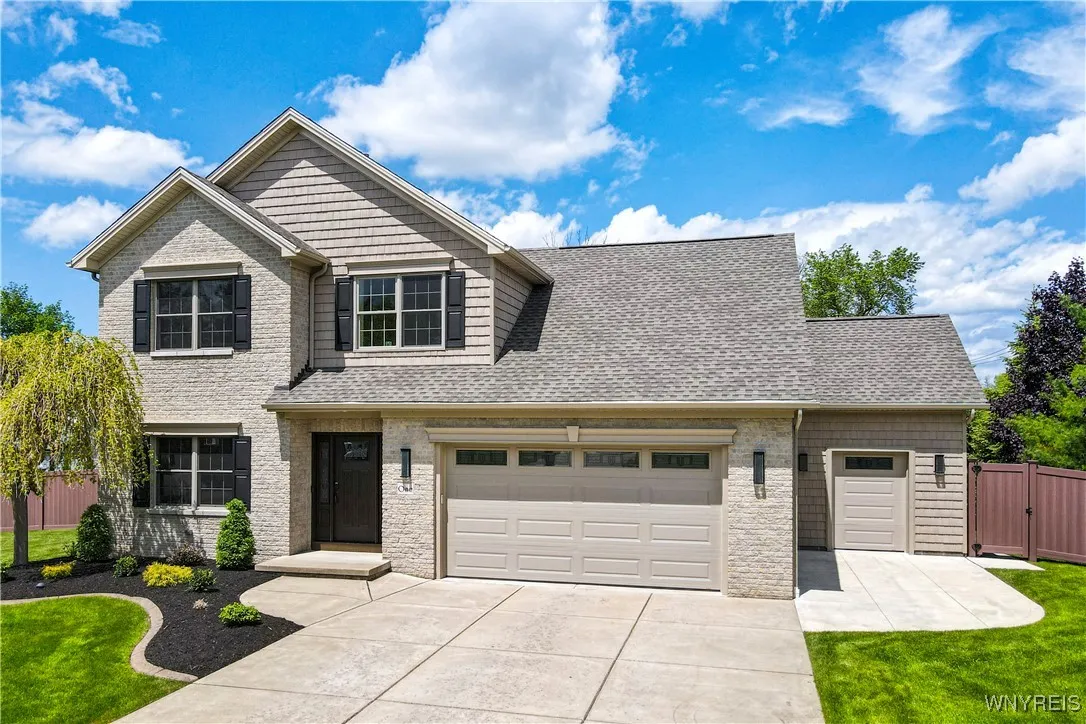 1 Park Meadow Drive, West Seneca, New York 14224, West Seneca, New York 14224, 3 Bedrooms Bedrooms, 12 Rooms Rooms,2 BathroomsBathrooms,Residential,Closed,1 Park Meadow Drive, West Seneca, New York 14224,0,B1608630