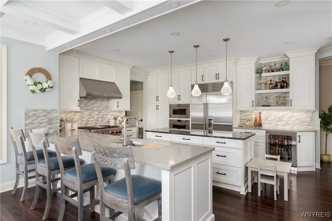 1 Park Meadow Drive, West Seneca, New York 14224, West Seneca, New York 14224, 3 Bedrooms Bedrooms, 12 Rooms Rooms,2 BathroomsBathrooms,Residential,Closed,1 Park Meadow Drive, West Seneca, New York 14224,0,B1608630