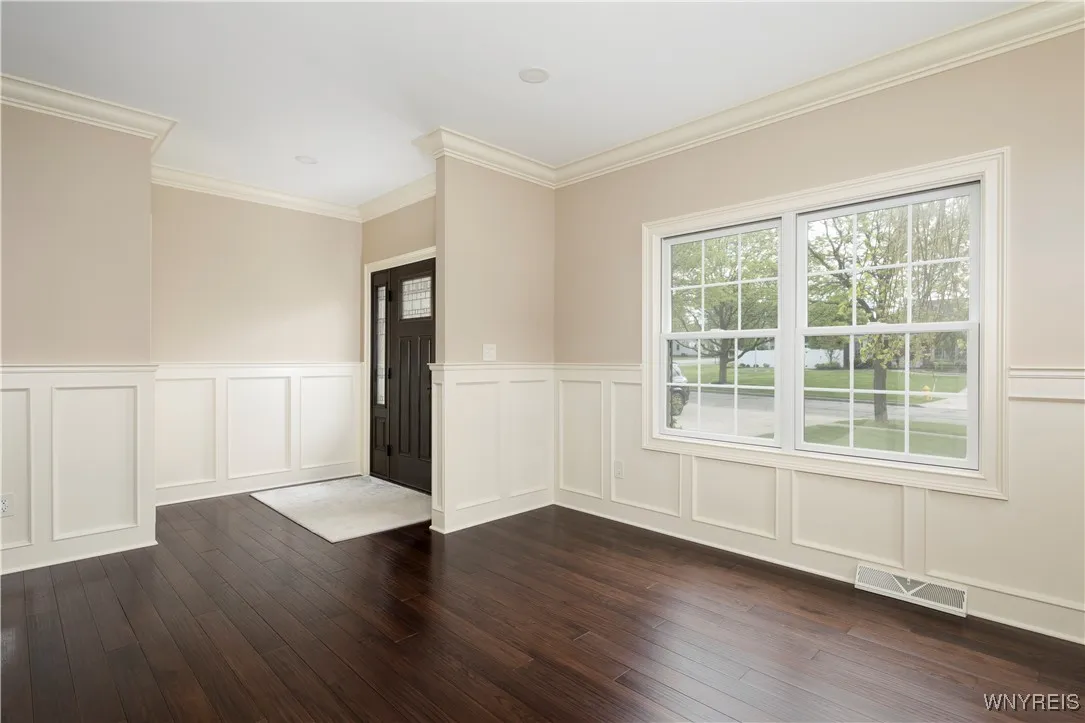 1 Park Meadow Drive, West Seneca, New York 14224, West Seneca, New York 14224, 3 Bedrooms Bedrooms, 12 Rooms Rooms,2 BathroomsBathrooms,Residential,Closed,1 Park Meadow Drive, West Seneca, New York 14224,0,B1608630