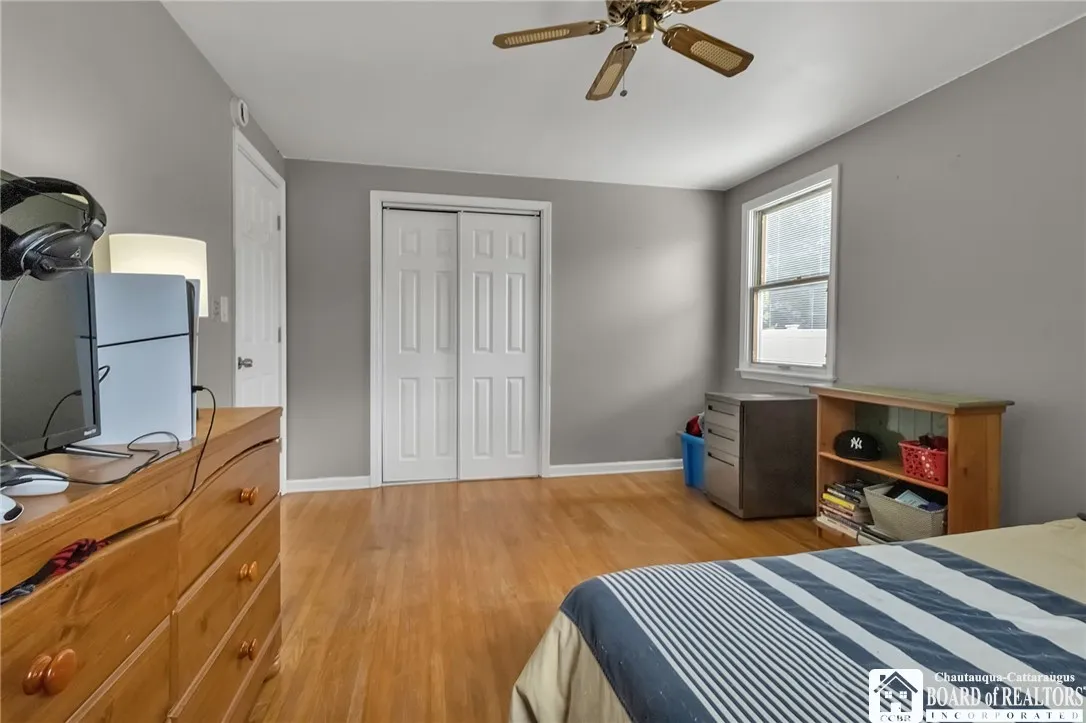 62 Thistle Avenue, Tonawanda-town, New York 14150, Tonawanda, New York 14150, 4 Bedrooms Bedrooms, 9 Rooms Rooms,1 BathroomBathrooms,Residential,Closed,62 Thistle Avenue, Tonawanda-town, New York 14150,0,R1608655