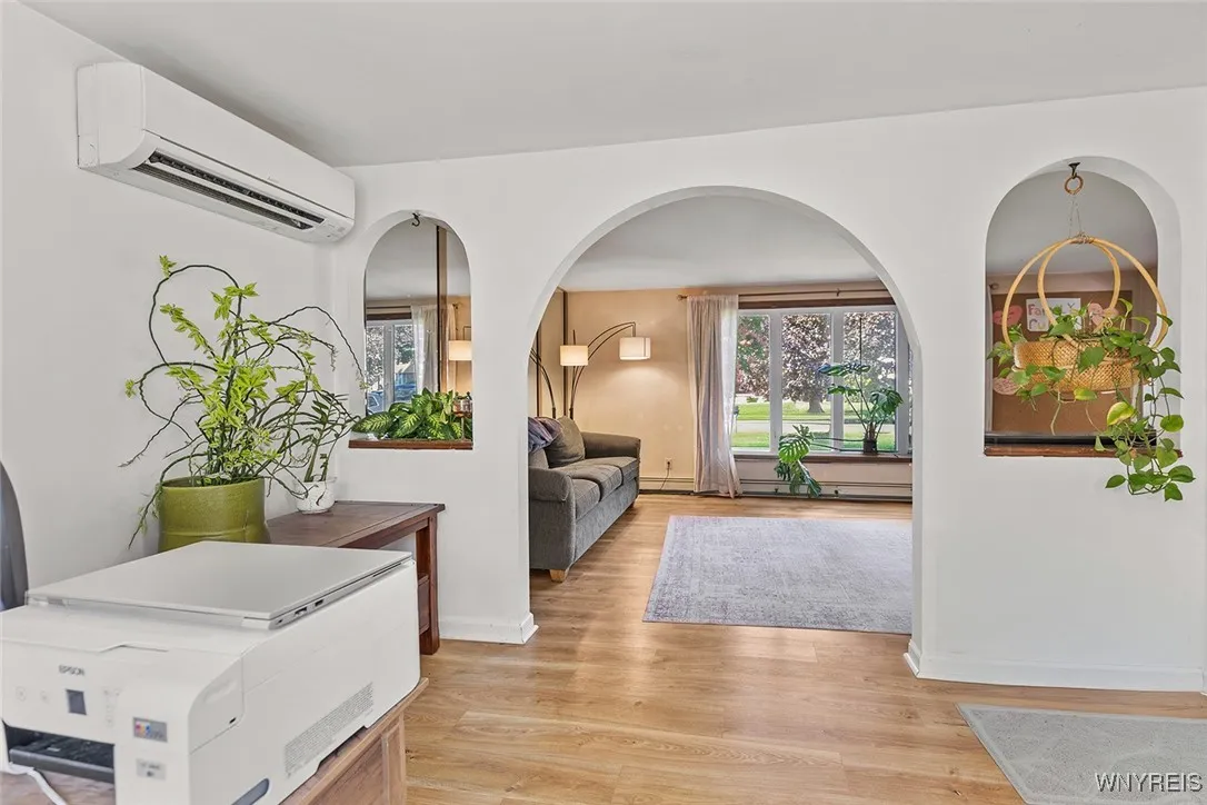 52 Schimwood Court, Amherst, New York 14068, Amherst, New York 14068, 3 Bedrooms Bedrooms, 7 Rooms Rooms,1 BathroomBathrooms,Residential,Closed,52 Schimwood Court, Amherst, New York 14068,0,B1608595