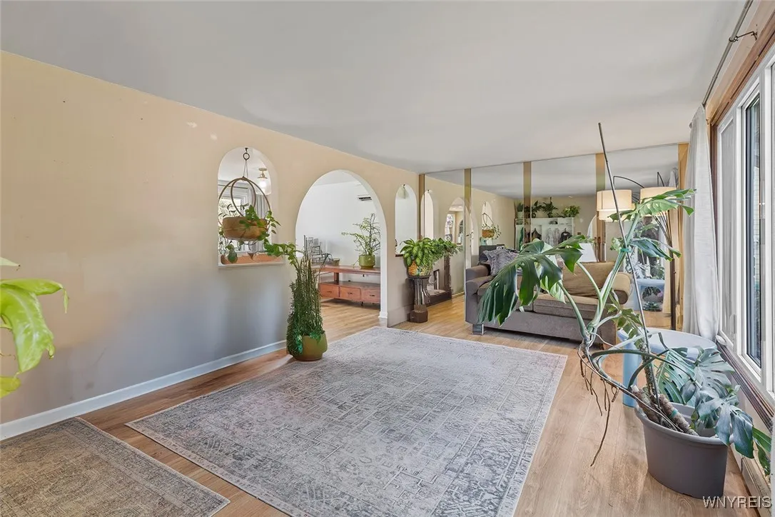 52 Schimwood Court, Amherst, New York 14068, Amherst, New York 14068, 3 Bedrooms Bedrooms, 7 Rooms Rooms,1 BathroomBathrooms,Residential,Closed,52 Schimwood Court, Amherst, New York 14068,0,B1608595