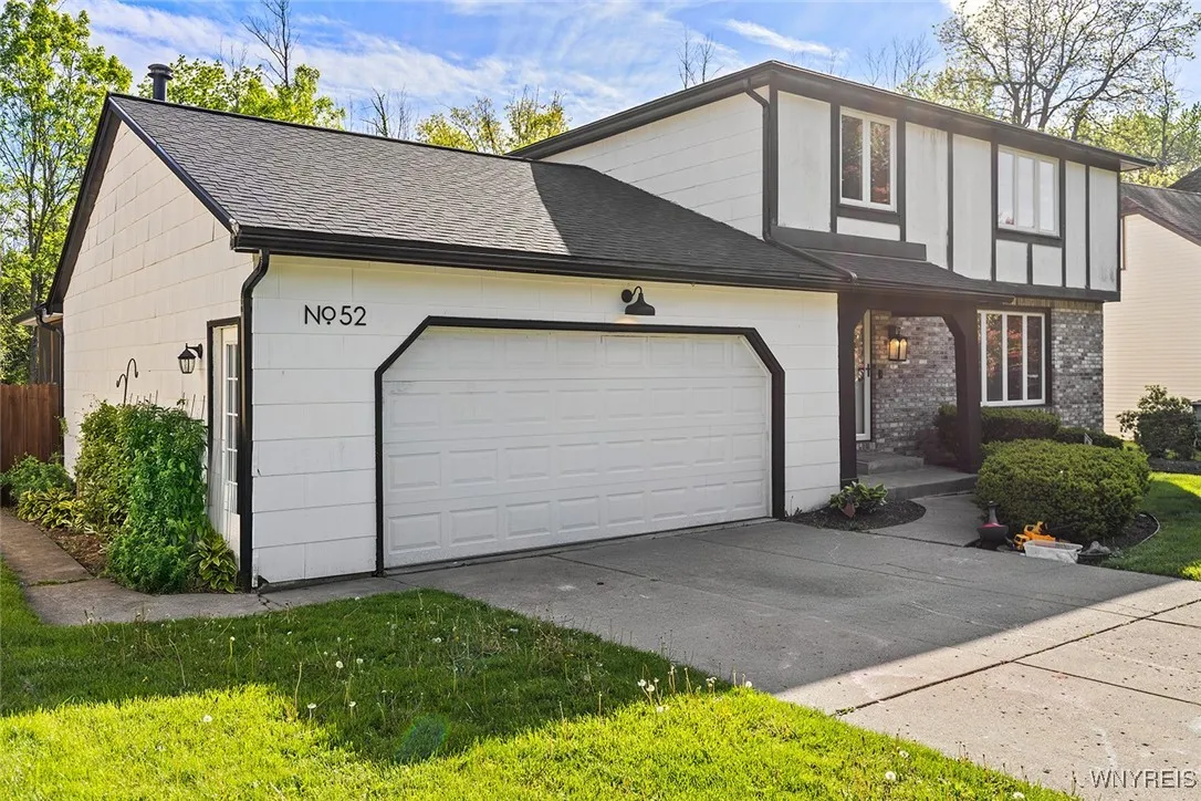 52 Schimwood Court, Amherst, New York 14068, Amherst, New York 14068, 3 Bedrooms Bedrooms, 7 Rooms Rooms,1 BathroomBathrooms,Residential,Closed,52 Schimwood Court, Amherst, New York 14068,0,B1608595