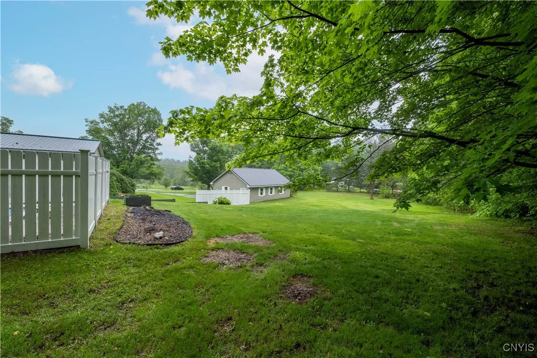 675 Pangborn Road, Hastings, New York 13036, Hastings, New York 13036, 4 Bedrooms Bedrooms, 8 Rooms Rooms,2 BathroomsBathrooms,Residential,Closed,675 Pangborn Road, Hastings, New York 13036,S1607650