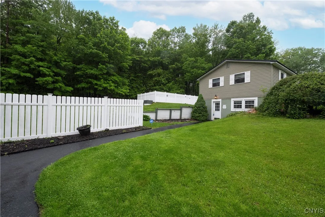 675 Pangborn Road, Hastings, New York 13036, Hastings, New York 13036, 4 Bedrooms Bedrooms, 8 Rooms Rooms,2 BathroomsBathrooms,Residential,Closed,675 Pangborn Road, Hastings, New York 13036,S1607650