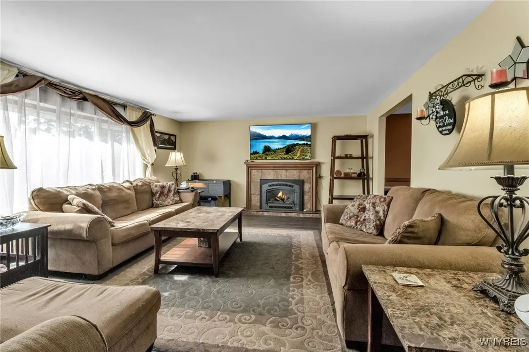 LR w/Fireplace.