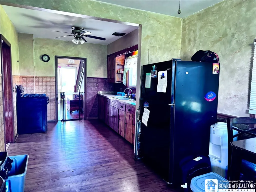 83 East Doughty Street, Dunkirk-city, New York 140, Dunkirk, New York 14048, 3 Bedrooms Bedrooms, 9 Rooms Rooms,1 BathroomBathrooms,Residential,Closed,83 East Doughty Street, Dunkirk-city, New York 140,0,R1608817