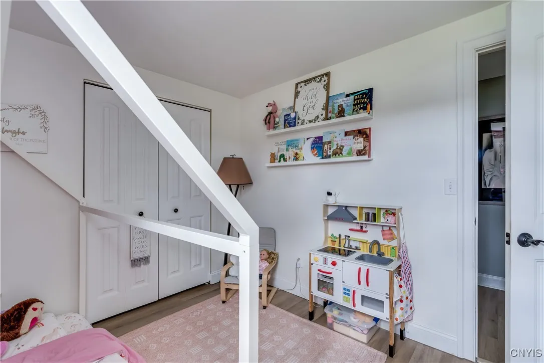436 Centre Street, Cape Vincent, New York 13618, Cape Vincent, New York 13618, 3 Bedrooms Bedrooms, 6 Rooms Rooms,2 BathroomsBathrooms,Residential,Closed,436 Centre Street, Cape Vincent, New York 13618,0,S1608511