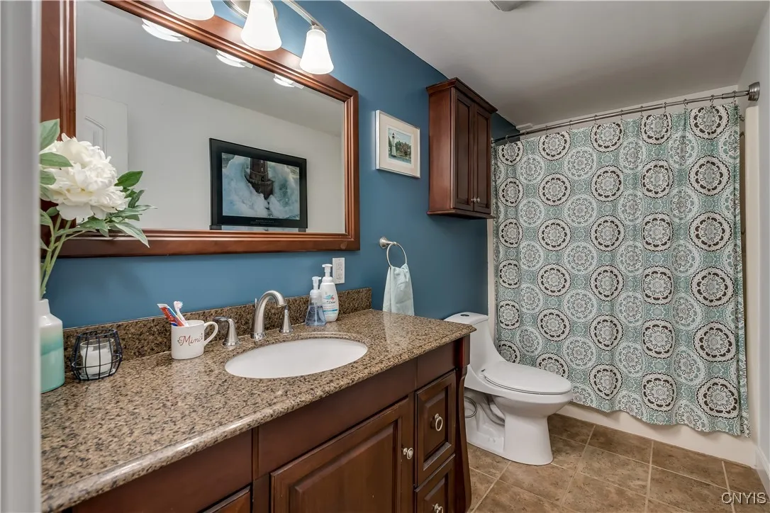 436 Centre Street, Cape Vincent, New York 13618, Cape Vincent, New York 13618, 3 Bedrooms Bedrooms, 6 Rooms Rooms,2 BathroomsBathrooms,Residential,Closed,436 Centre Street, Cape Vincent, New York 13618,0,S1608511