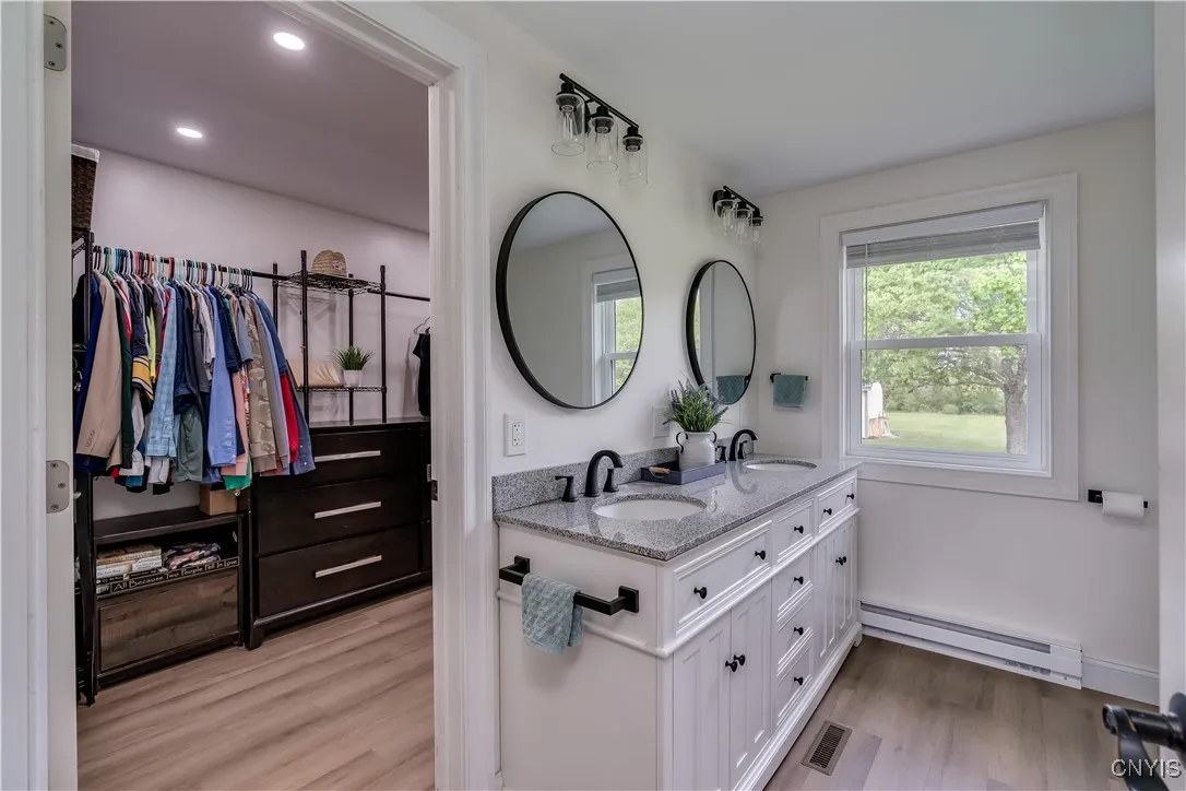 436 Centre Street, Cape Vincent, New York 13618, Cape Vincent, New York 13618, 3 Bedrooms Bedrooms, 6 Rooms Rooms,2 BathroomsBathrooms,Residential,Closed,436 Centre Street, Cape Vincent, New York 13618,0,S1608511