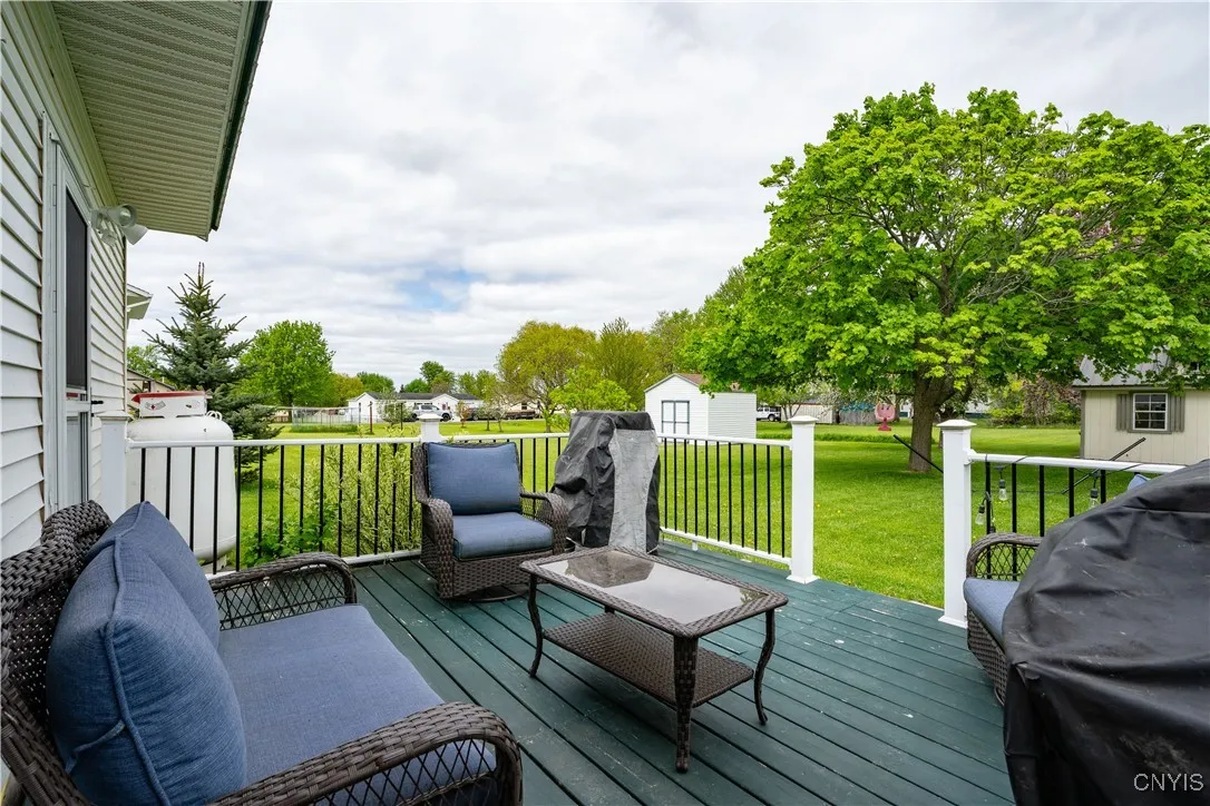 436 Centre Street, Cape Vincent, New York 13618, Cape Vincent, New York 13618, 3 Bedrooms Bedrooms, 6 Rooms Rooms,2 BathroomsBathrooms,Residential,Closed,436 Centre Street, Cape Vincent, New York 13618,0,S1608511