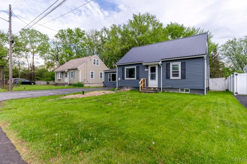 906 Beley Avenue, Salina, New York 13211, Salina, New York 13211, 3 Bedrooms Bedrooms, 7 Rooms Rooms,1 BathroomBathrooms,Residential,Closed,906 Beley Avenue, Salina, New York 13211,0,S1606998