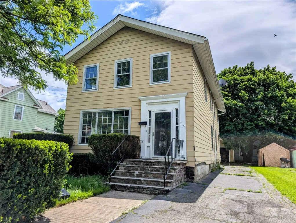 706 East Washington Avenue, Elmira City, New York, Elmira City, New York 14901, 4 Bedrooms Bedrooms, 10 Rooms Rooms,2 BathroomsBathrooms,Residential,For Sale,706 East Washington Avenue, Elmira City, New York ,0,R1608499