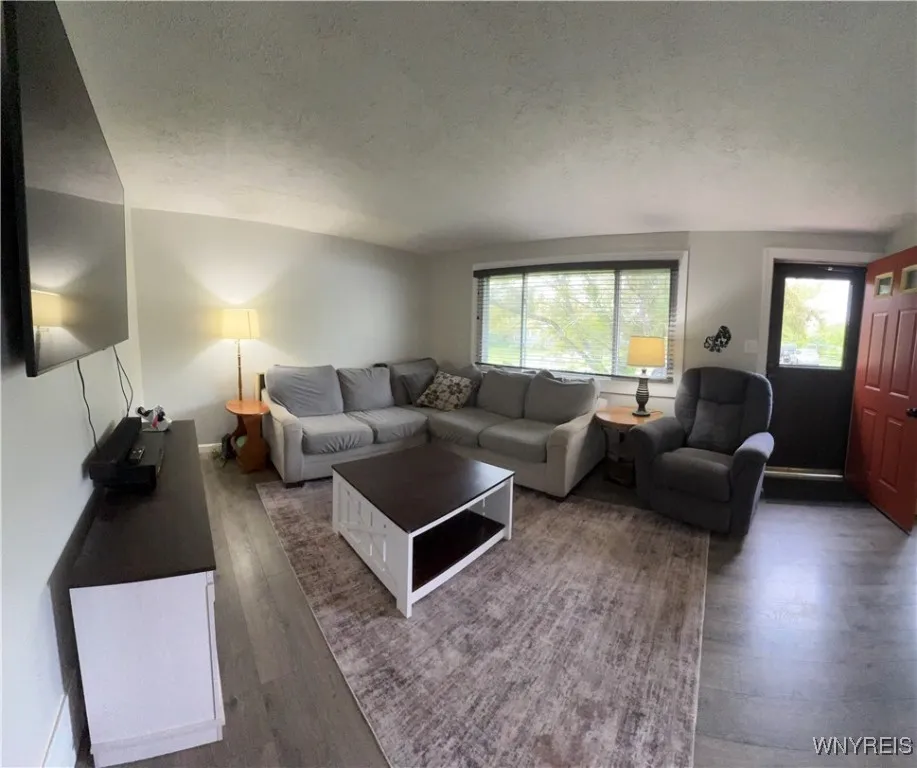 9357 Steffi Drive, Evans, New York 14006, Evans, New York 14006, 3 Bedrooms Bedrooms, 6 Rooms Rooms,1 BathroomBathrooms,Residential,Closed,9357 Steffi Drive, Evans, New York 14006,B1608461