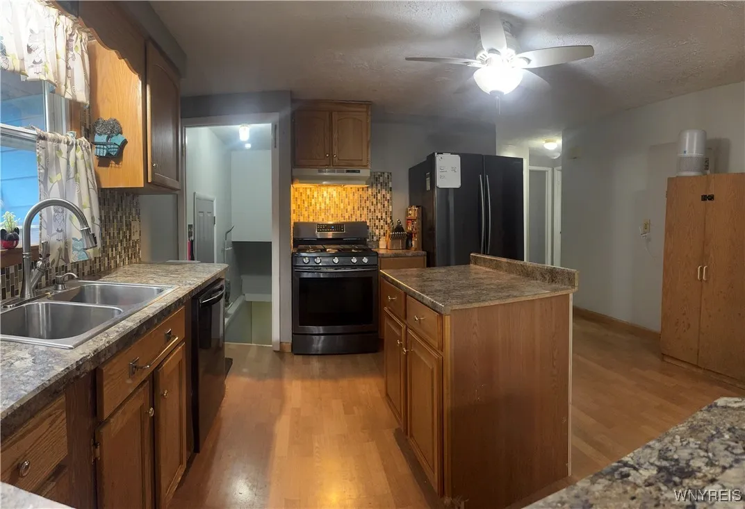 9357 Steffi Drive, Evans, New York 14006, Evans, New York 14006, 3 Bedrooms Bedrooms, 6 Rooms Rooms,1 BathroomBathrooms,Residential,Closed,9357 Steffi Drive, Evans, New York 14006,B1608461