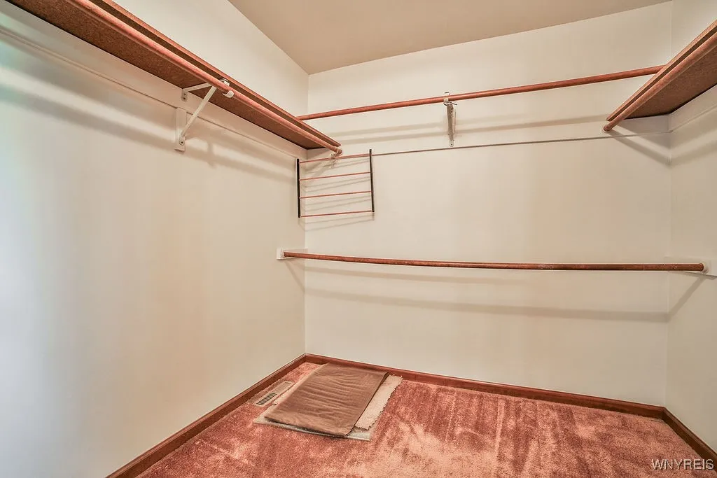 2227 West River Road, Grand Island, New York 14072, Grand Island, New York 14072, 3 Bedrooms Bedrooms, 9 Rooms Rooms,2 BathroomsBathrooms,Residential,Closed,2227 West River Road, Grand Island, New York 14072,0,B1606493