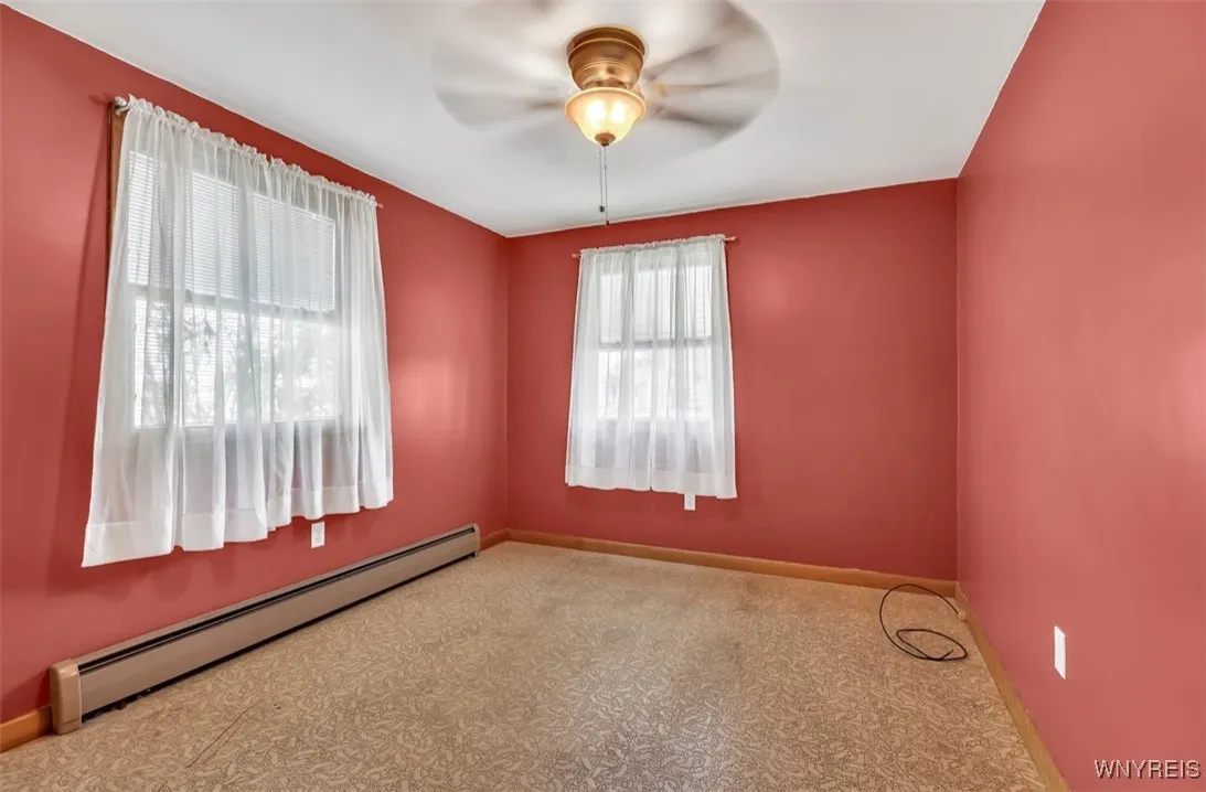 6634 Nash Road, Wheatfield, New York 14120, Wheatfield, New York 14120, 3 Bedrooms Bedrooms, 7 Rooms Rooms,1 BathroomBathrooms,Residential,Closed,6634 Nash Road, Wheatfield, New York 14120,B1607283